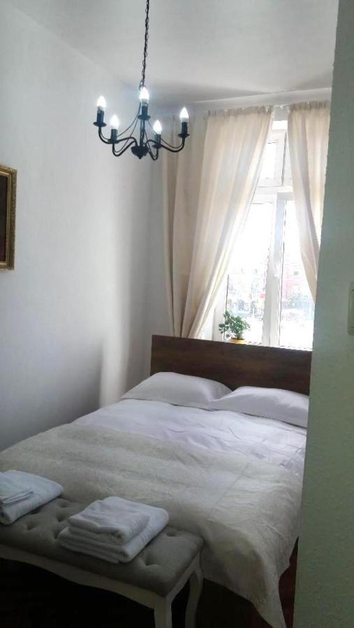 Apartament Stefan Apartment Cluj-Napoca Exterior photo
